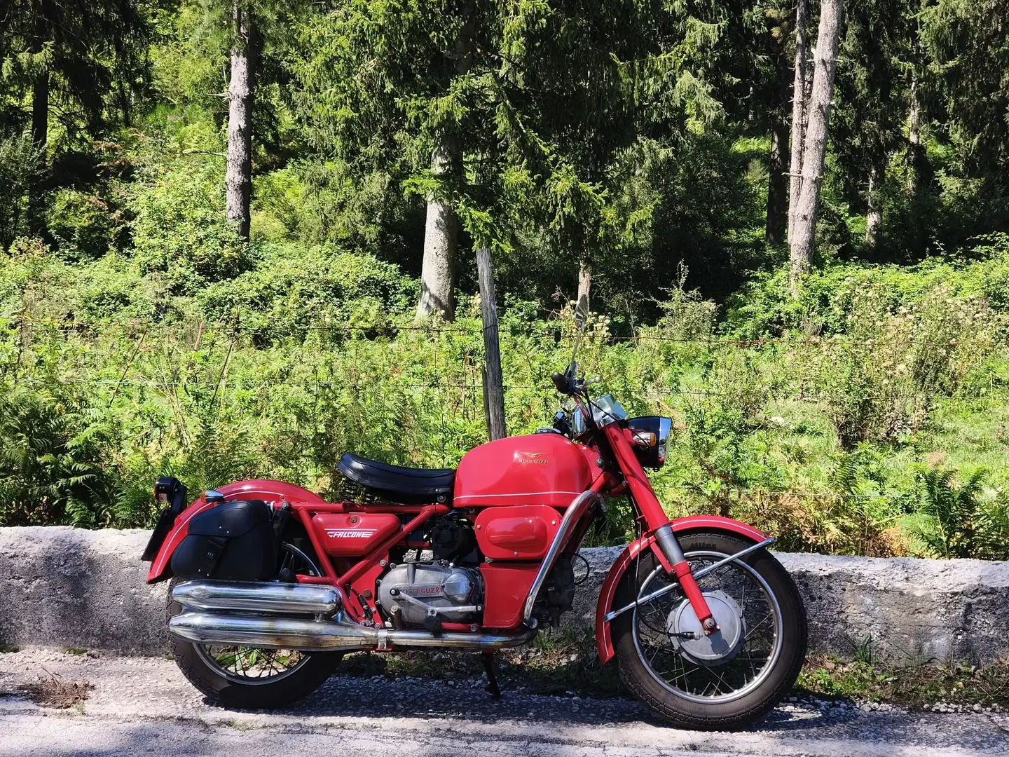 Moto Guzzi Falcone Rouge - 2