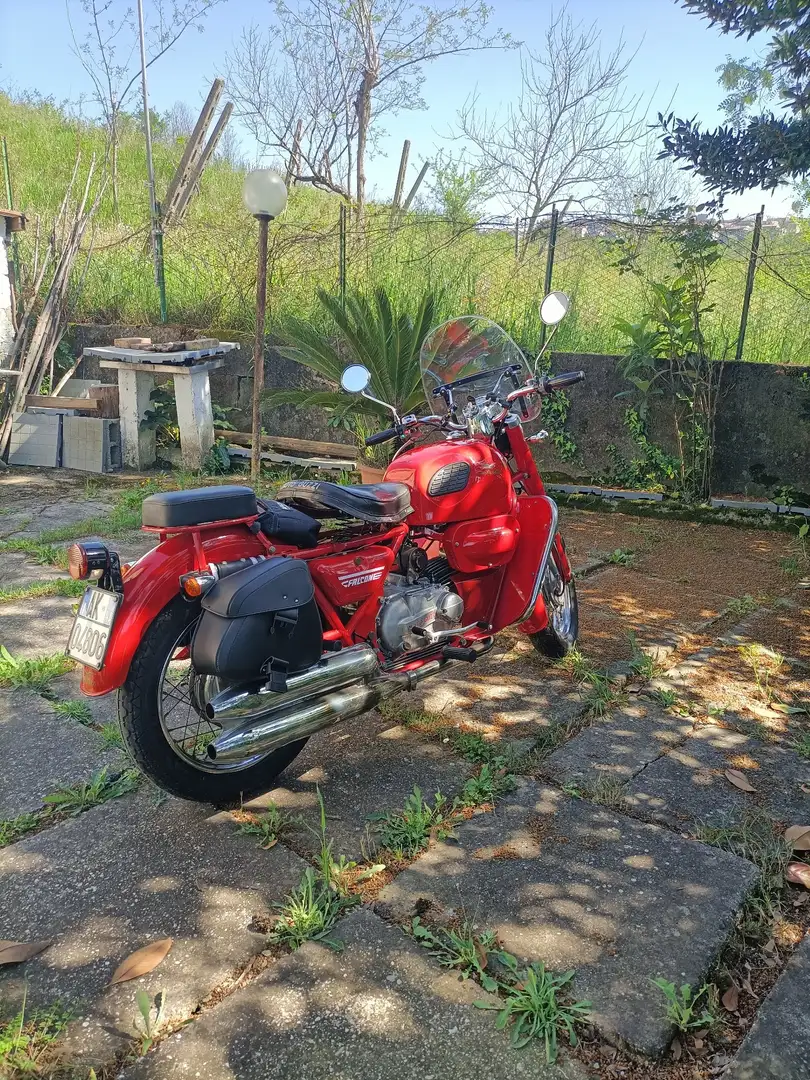 Moto Guzzi Falcone Rouge - 1