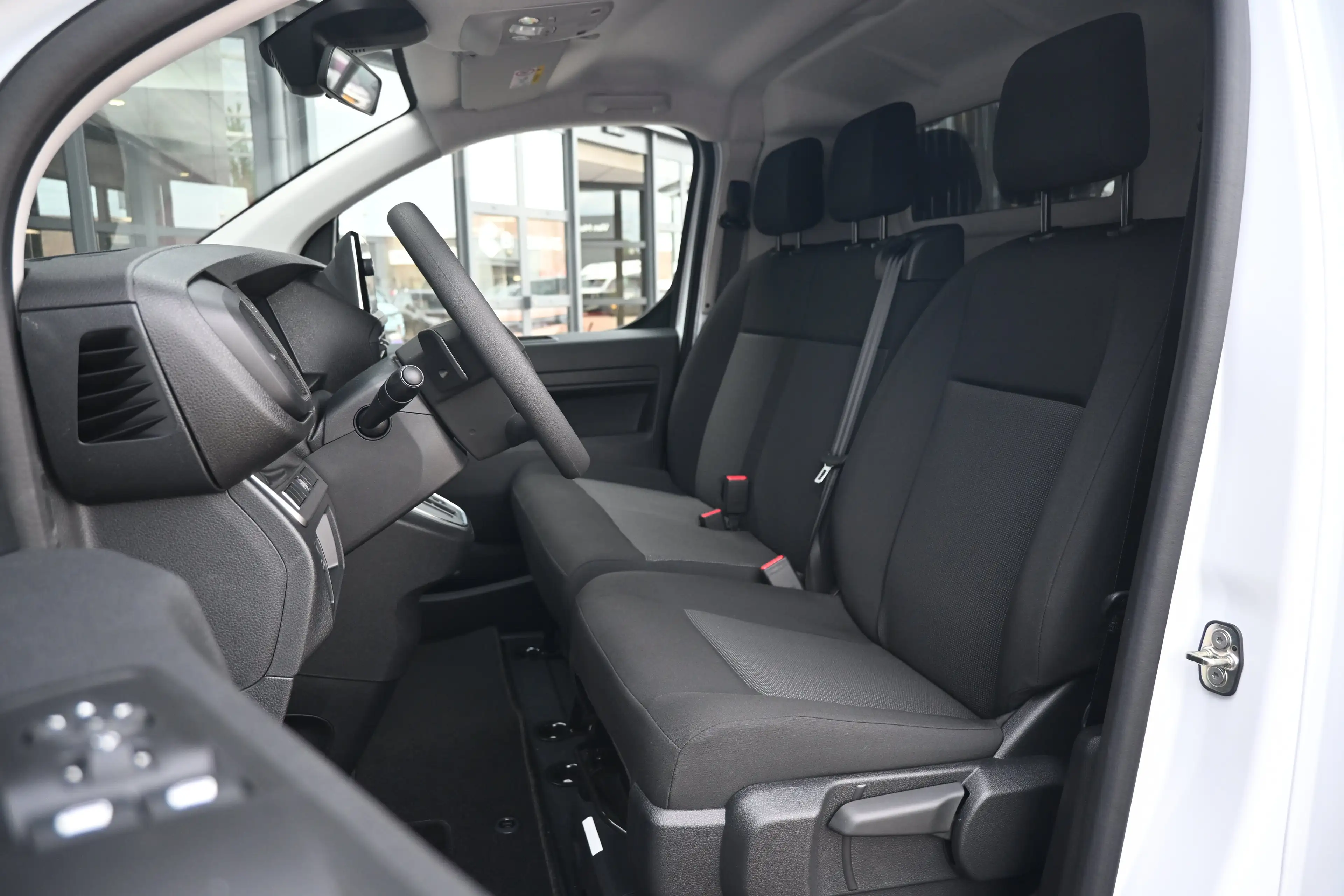 Peugeot e-Expert EV L3 75 kWh DEMO-DEAL! Tot 8 Jaar Garantie! | Nav — photo 6