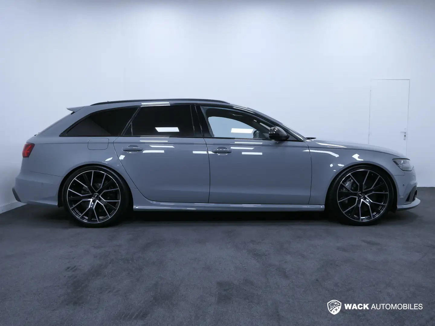 Audi RS6 RS6 Avant Performance V8 4.0 TFSI 605 Quattro Grau - 2