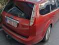 Ford Focus Focus 1.8i FlexiFuel Titanium Rouge - thumbnail 2