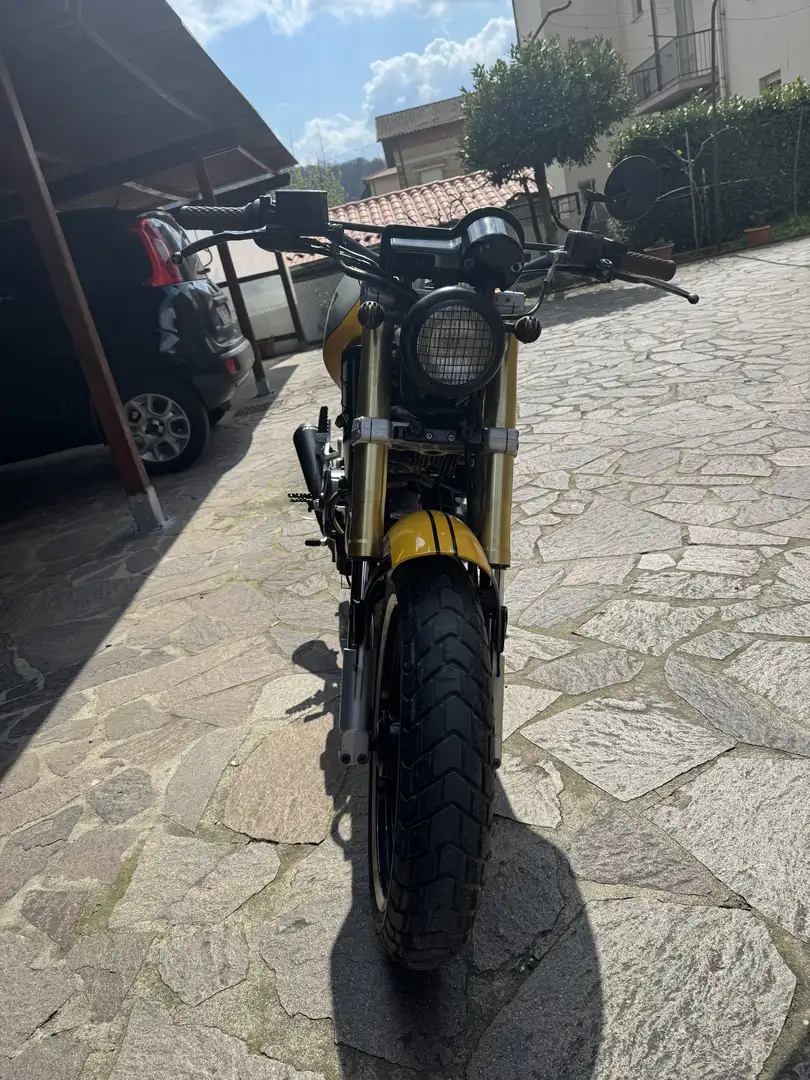 Ducati Monster 600 - 2