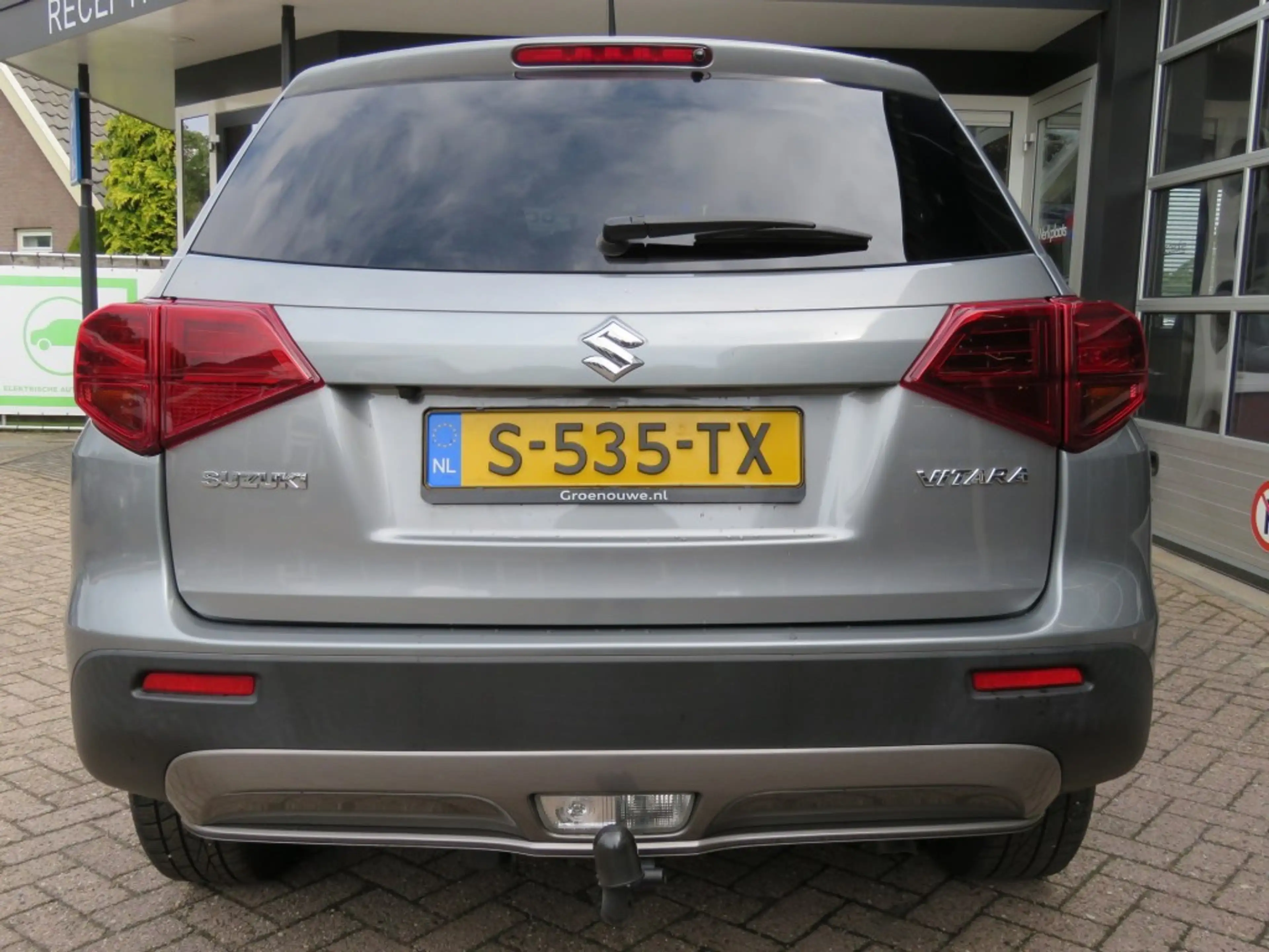Suzuki Vitara 1.0 Boosterjet SELECT / Camera / Trekhaak / Navi / — photo 22