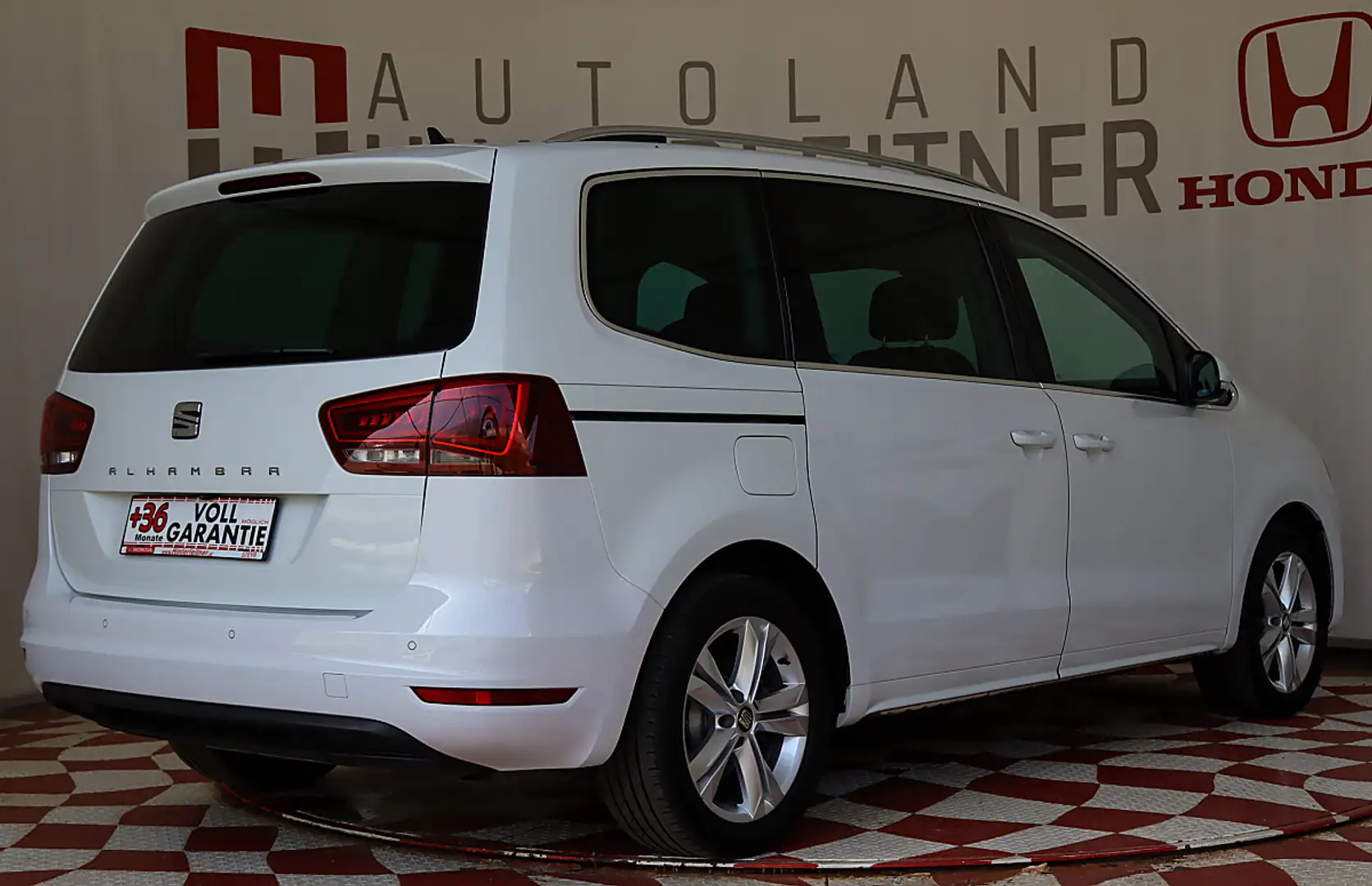 SEAT Alhambra Xcellence TSI DSG / ACC / NAVI / PDC Weiß - 2