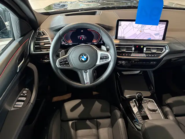 BMW X4 view 14
