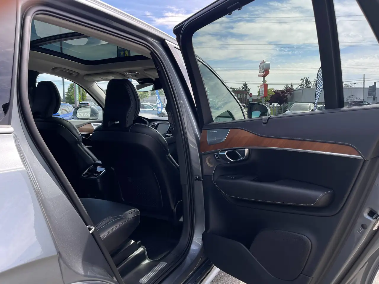 Volvo XC90 снимка Volvo XC90