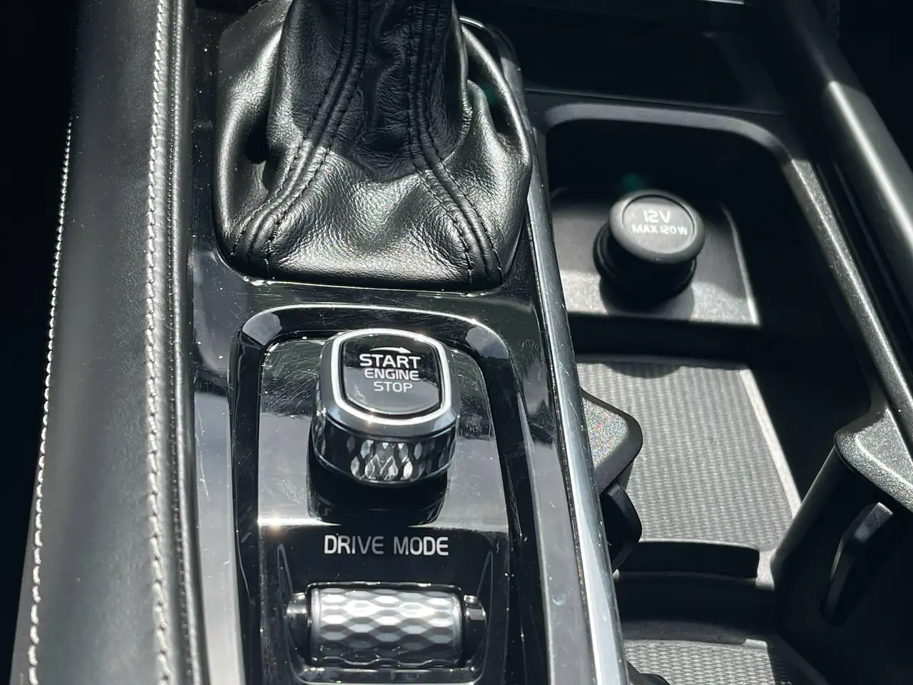 Volvo XC90 снимка Volvo XC90