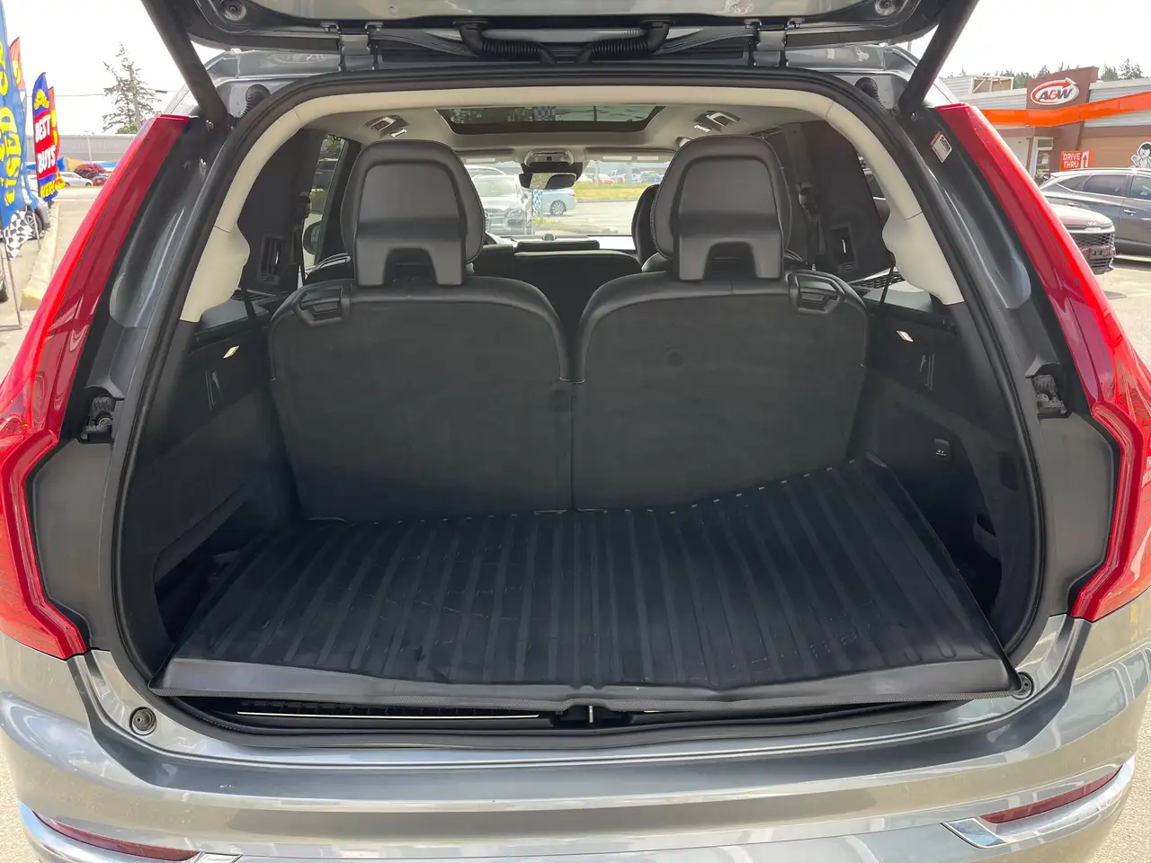 Volvo XC90 снимка Volvo XC90