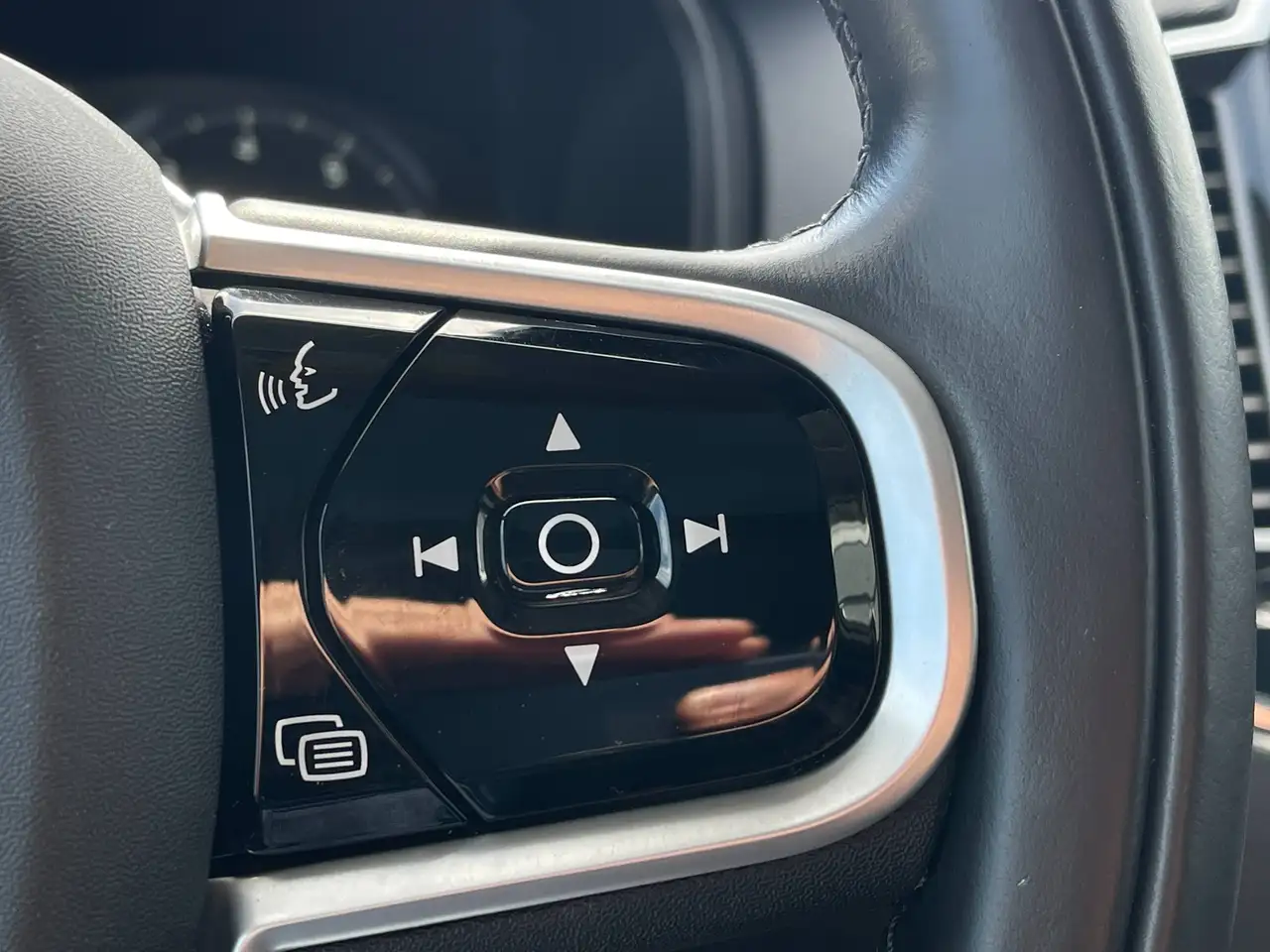 Volvo XC90 снимка Volvo XC90
