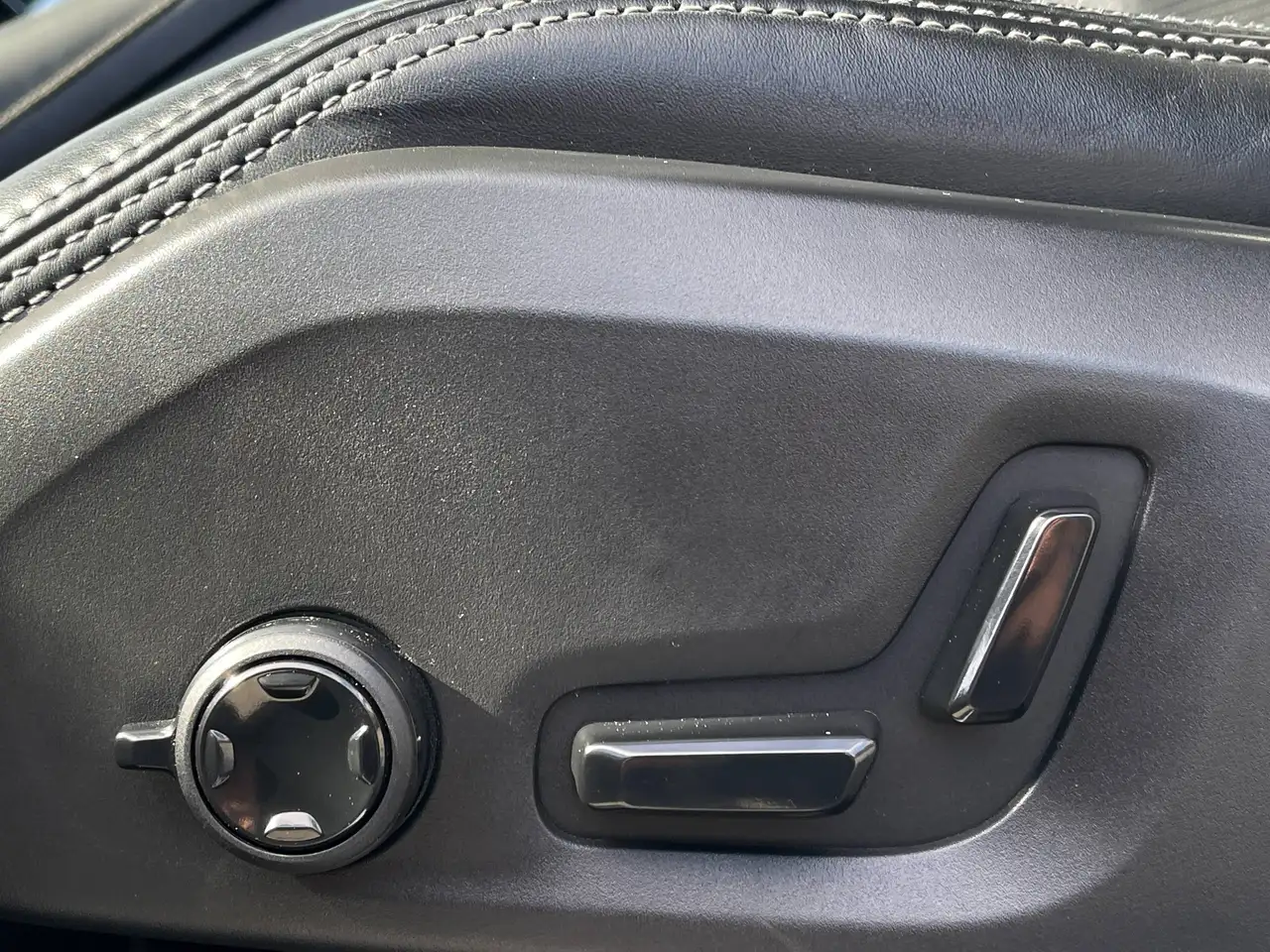 Volvo XC90 снимка Volvo XC90