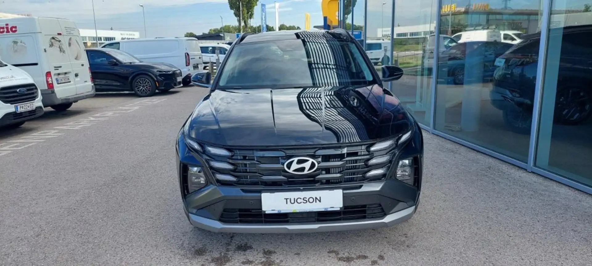 Hyundai TUCSON NX4 Jubile 1,6 T-GDi 2WD 48V t5bj1 Schwarz - 2