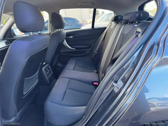 BMW 1 Series view 11