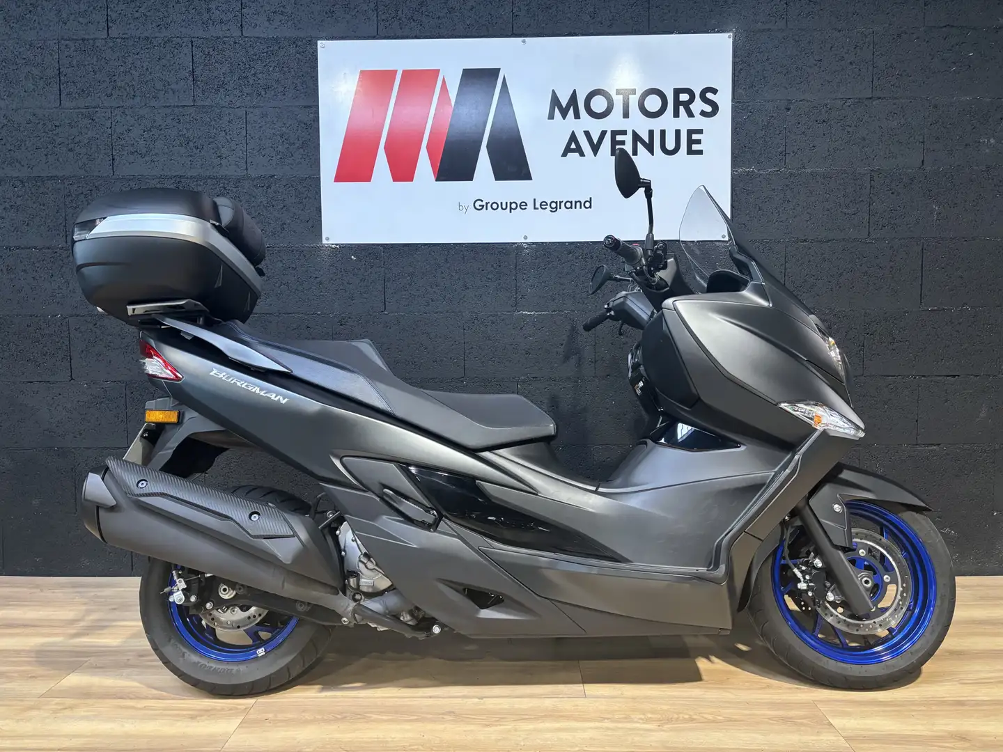 Suzuki Burgman 400 - 2