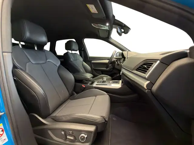 Audi Q5 view 13