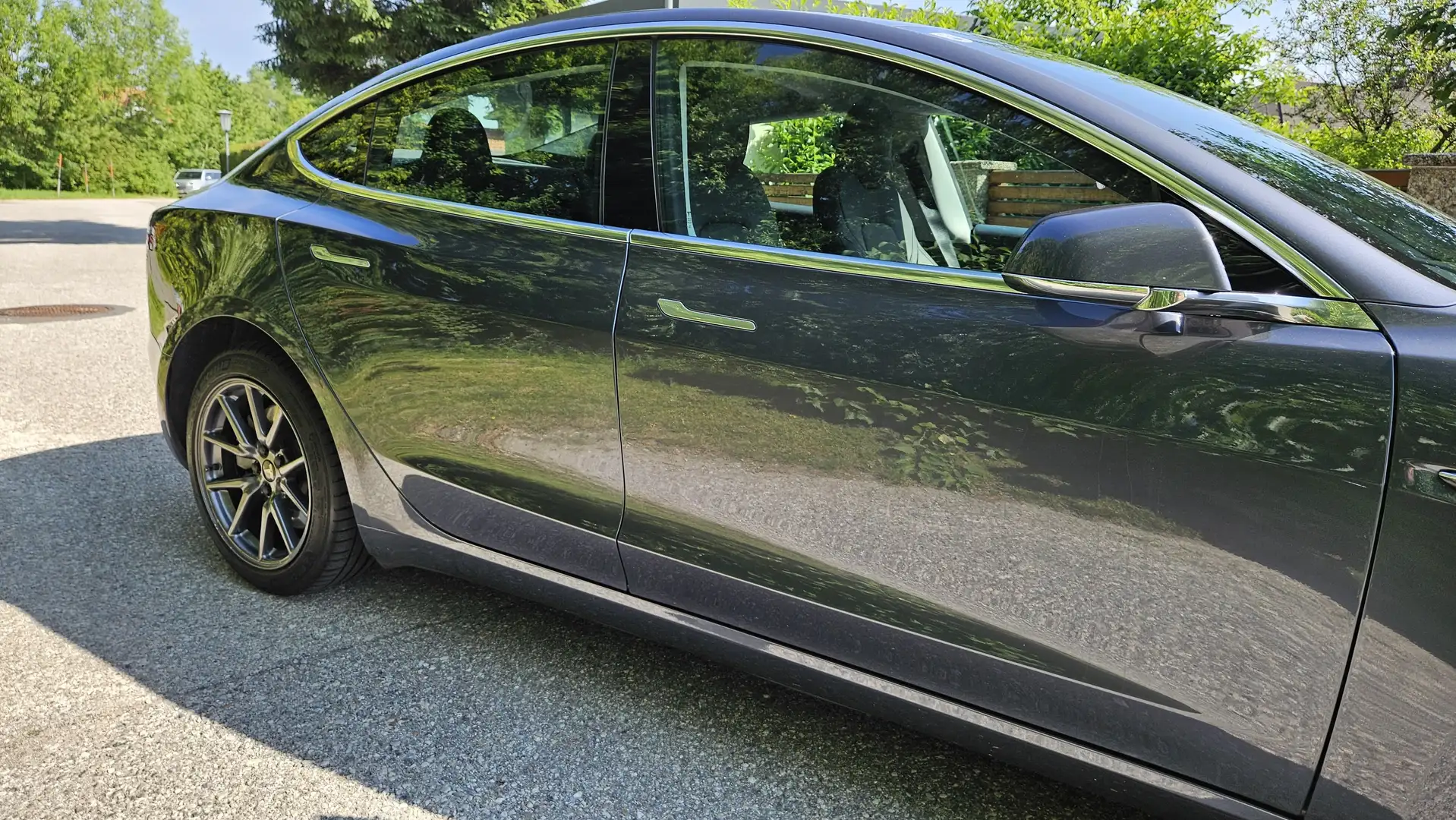 Tesla Model 3 Model 3 Long Range AWD 75kWh Grau - 2