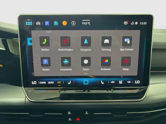 Volkswagen Golf view 13