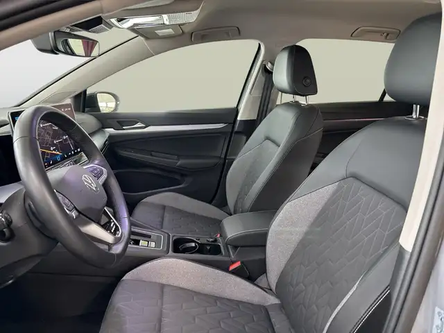 Volkswagen Golf view 10