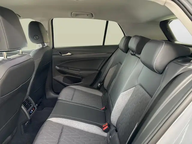 Volkswagen Golf view 11
