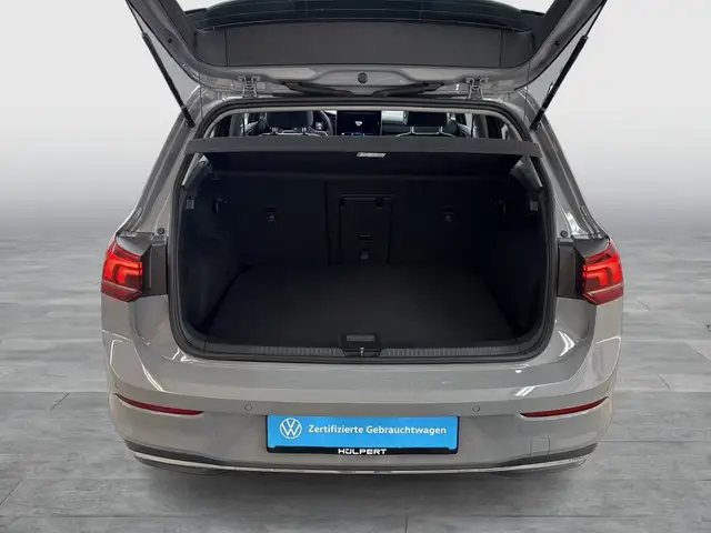 Volkswagen Golf view 20