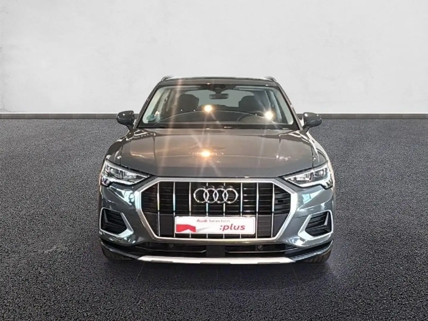 Audi Q3 35 TDI Advanced S tronic 110kW Gris - 2