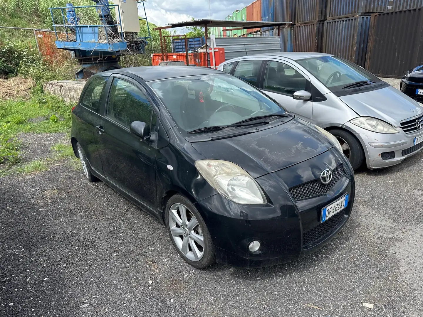 Toyota Yaris 1.8 3 porte TS Navi Schwarz - 1