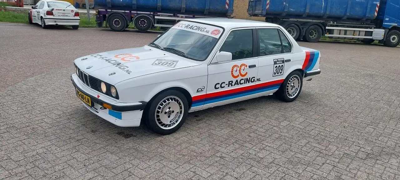 BMW 3 Series 323 1986