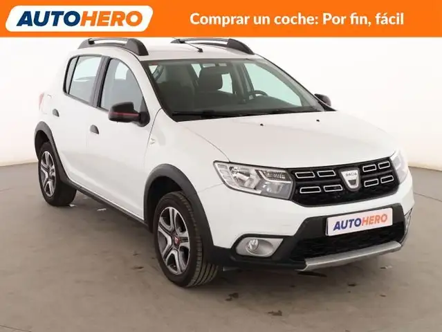 Dacia Sandero view 8