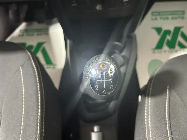 Dacia Sandero view 10