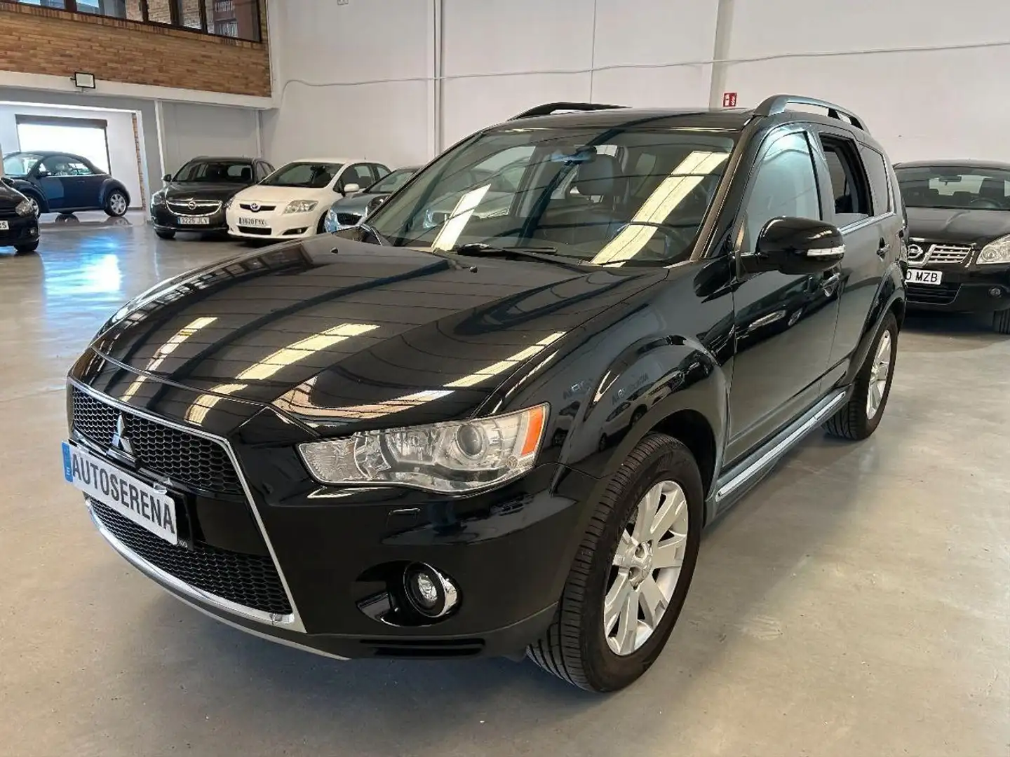 Mitsubishi Outlander 2.0 DID Challenge Zwart - 2