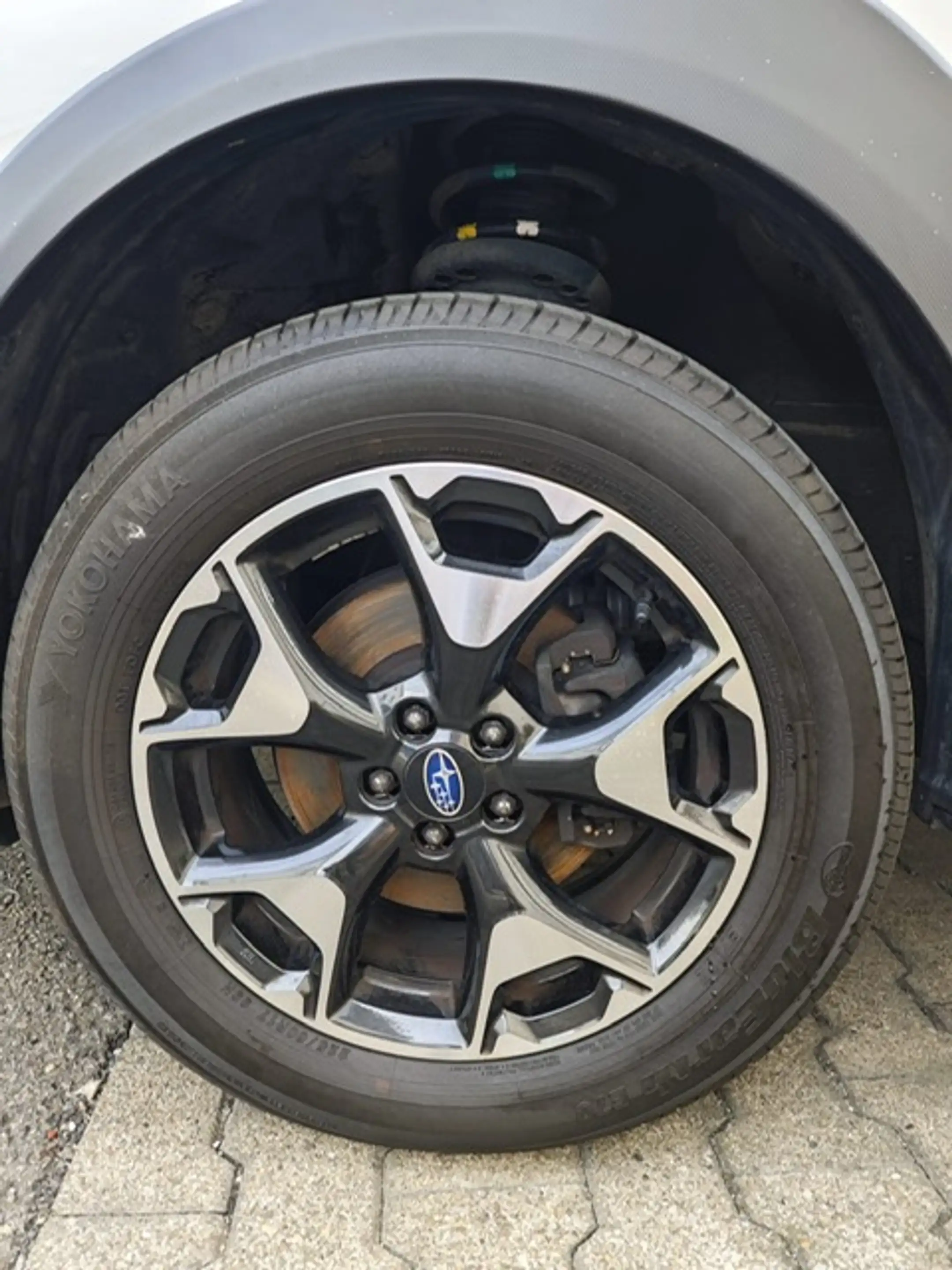 Subaru XV Exclusive — photo 11