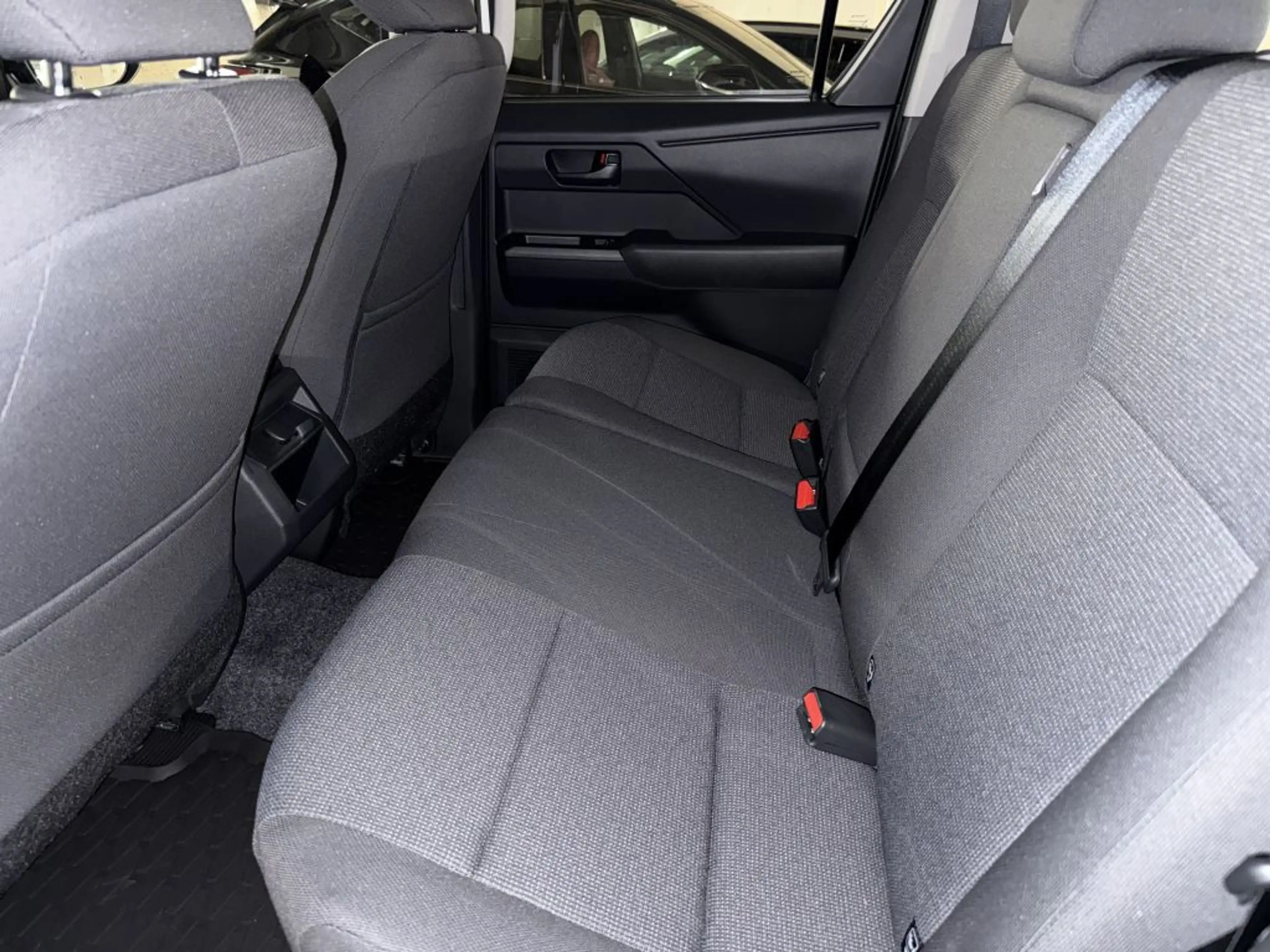 Toyota Hilux 2.8 Mild-Hybrid Duty MY2026,ACC,LED,Kamera — photo 10