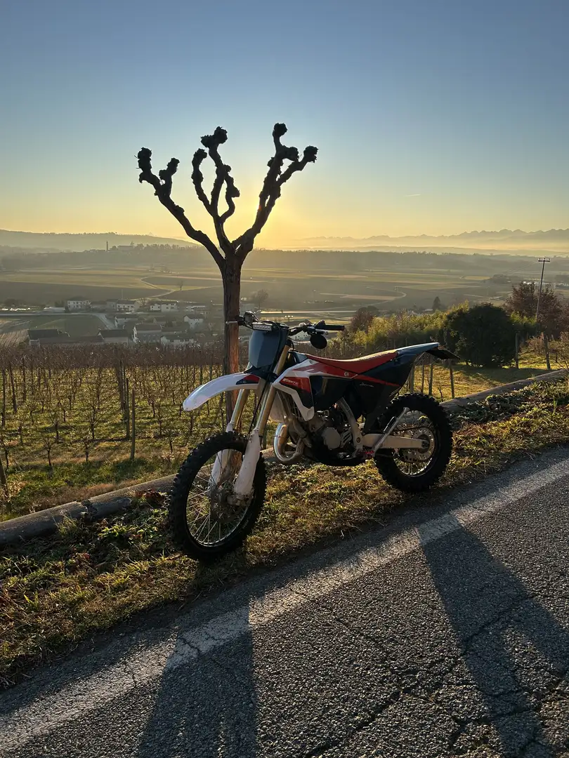 Fantic 125E Enduro Rojo - 1