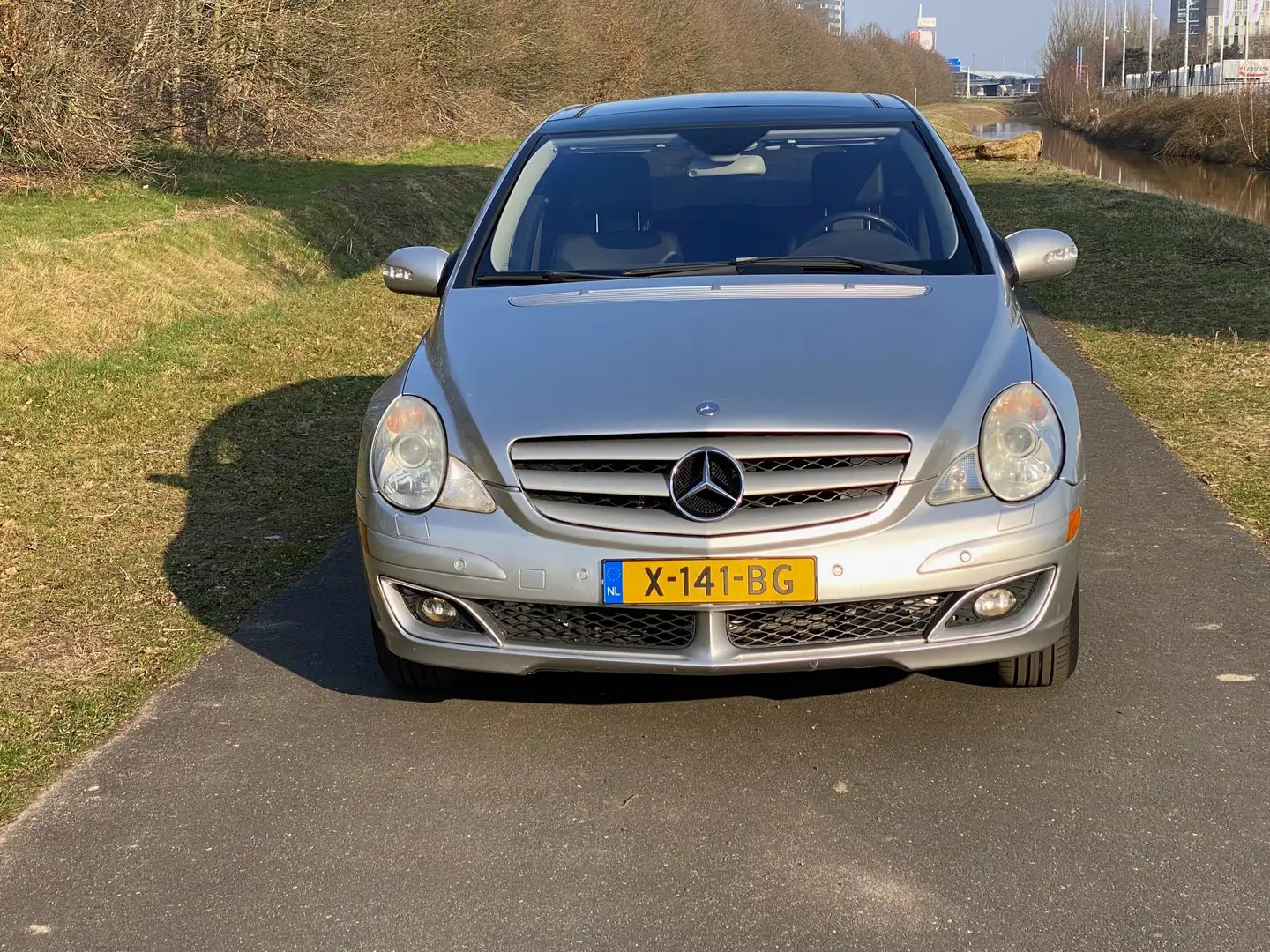 Mercedes-Benz R 350 R-klasse 4-matic 4x4 lang LPG trekhaak panoramadak Šedá - 2