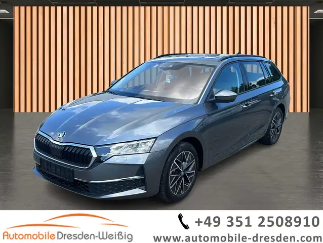 Skoda Octavia main image