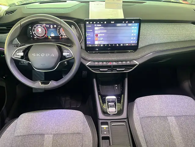 Skoda Octavia view 12