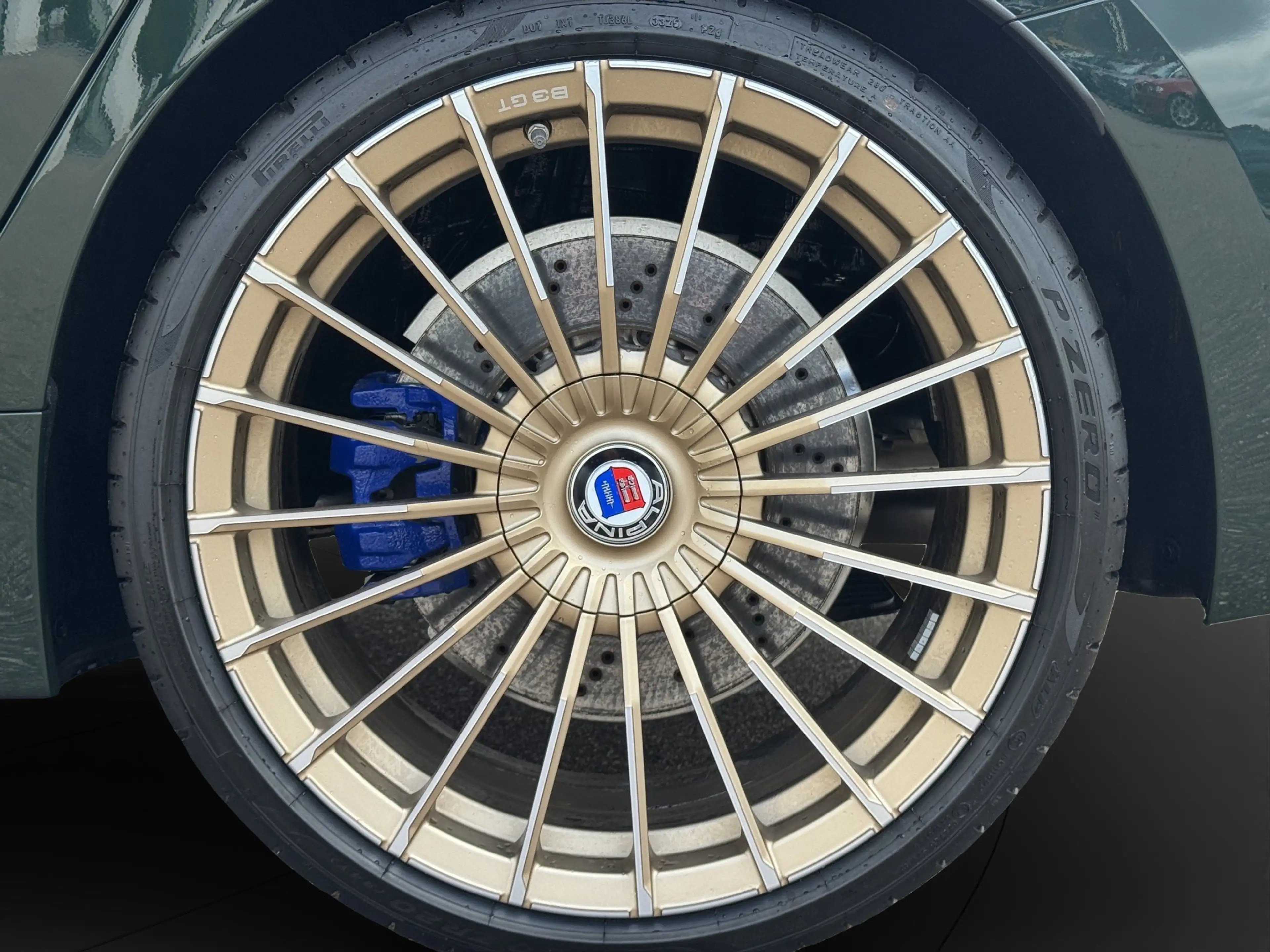 Alpina B3 GT Limousine SWITCH-TRONIC Allrad Park-Driveassist — photo 10