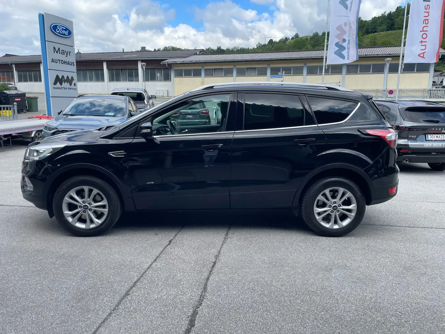 Ford Kuga Titanium Schwarz - 2
