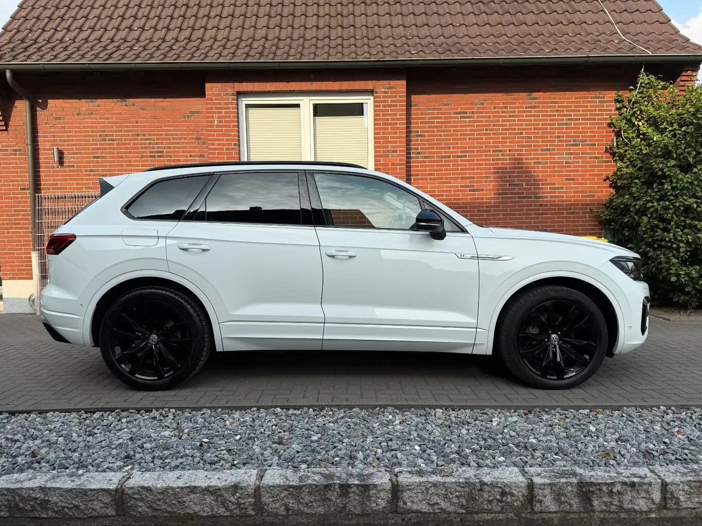 Volkswagen Touareg V6 TDI -GARANTIE- Black Style R-LINE Білий - 1