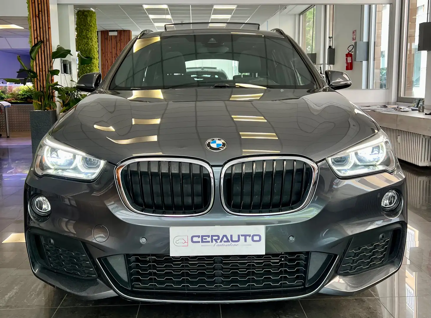 BMW X1 X1 S drive18d Msport auto + Tetto ** Garantita** Grey - 2
