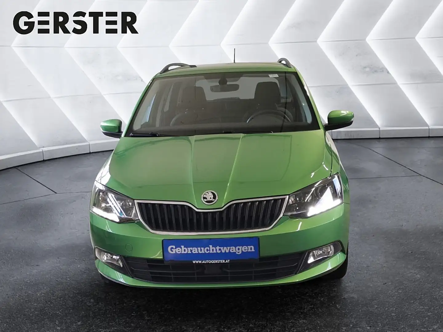 Skoda Fabia Combi Style 1,0 TSI Grün - 2