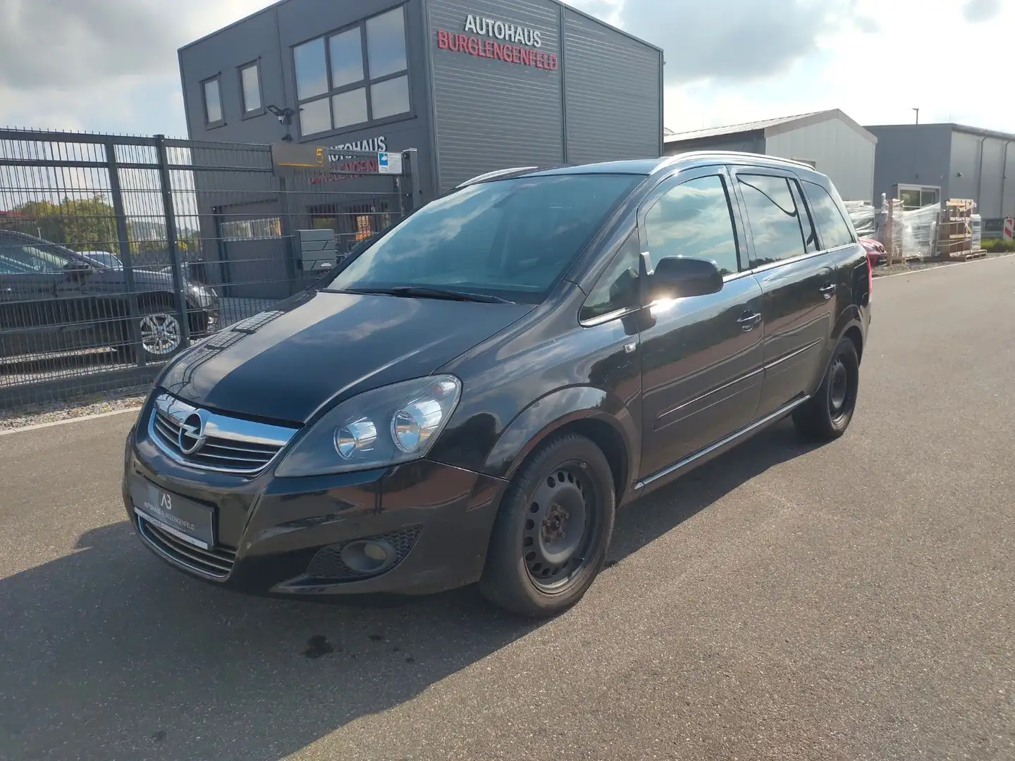 Opel Zafira B Design Edition 7-Sitzer ! PDC ! SHZ Schwarz - 1