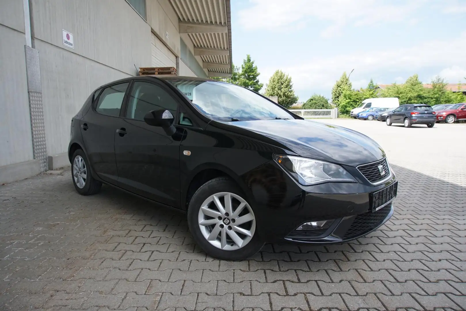 SEAT Ibiza Style 1,2TSI Radio Klima Tempomat 1.Hand Zwart - 1
