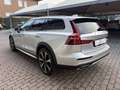 Volvo V60 Cross Country 2.0 b4 Business Pro awd CERCHI 20' TELECAMERA POST Silber - thumbnail 6