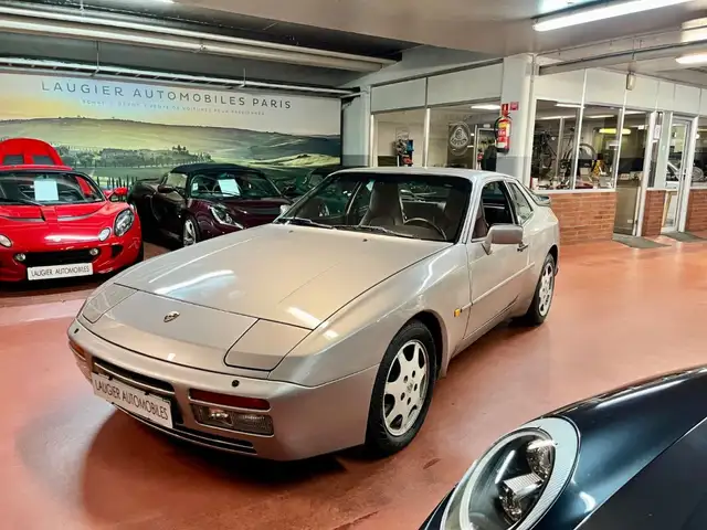Porsche 944 2.5 TURBO 250 CUP LM3Z Silver rose