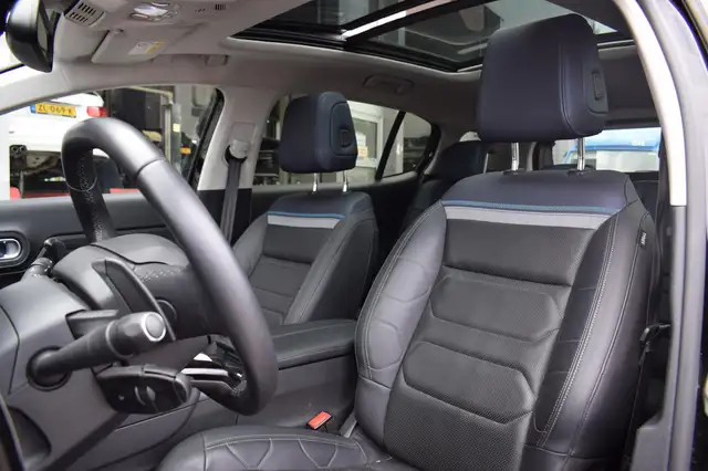 Citroen C5 Aircross view 5
