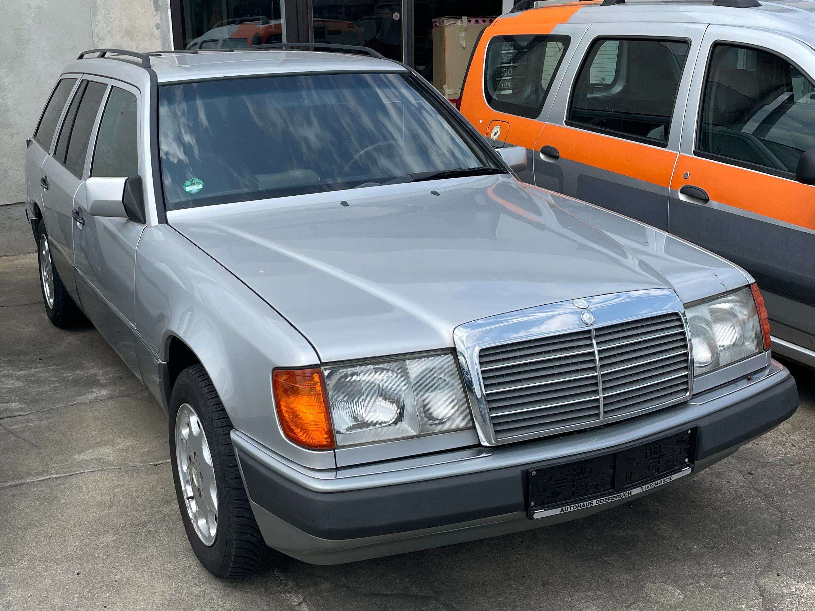 Second hand Mercedes Benz E-Class 230