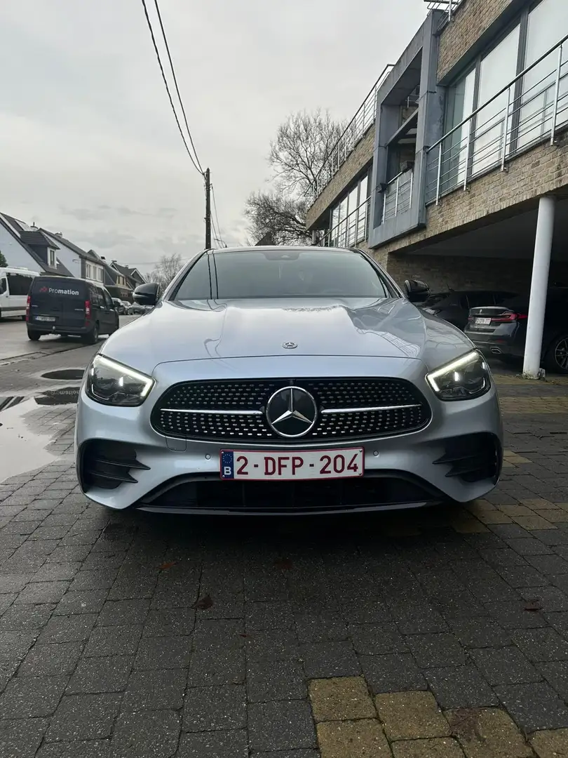 Mercedes-Benz E 300 de 4Matic 9G-TRONIC AMG Line - 1