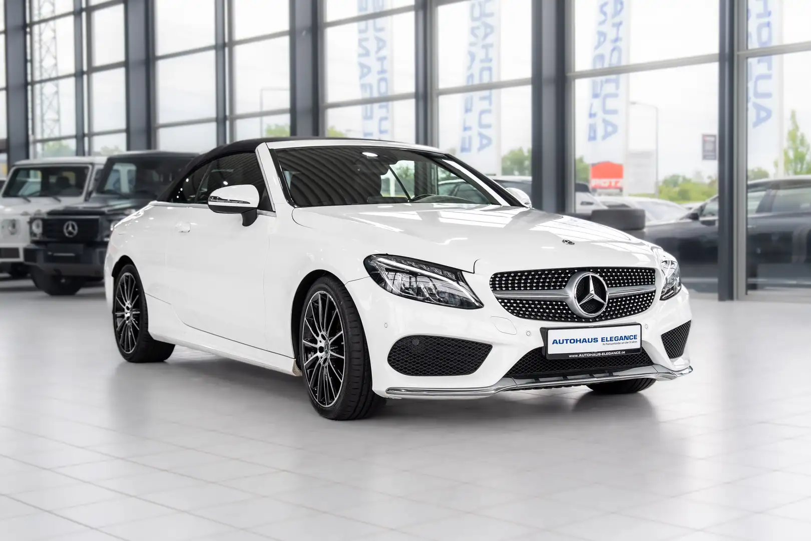 Mercedes-Benz C 220 d Cabrio*INT/EXT.AMG-LINE*LED*KOMFORT-PAKET Weiß - 2