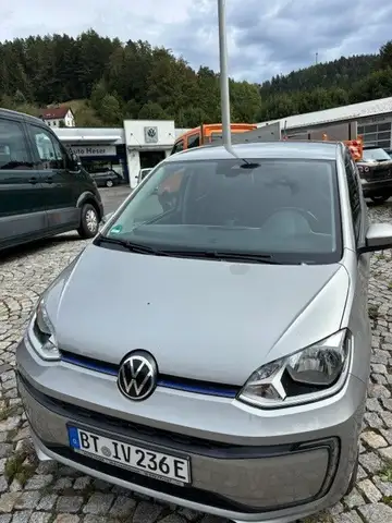 Volkswagen up! e-up MOVE Kamera, Winterräder