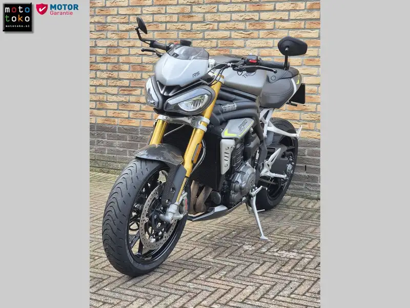 Triumph Speed Triple 1200 RS - foto 6